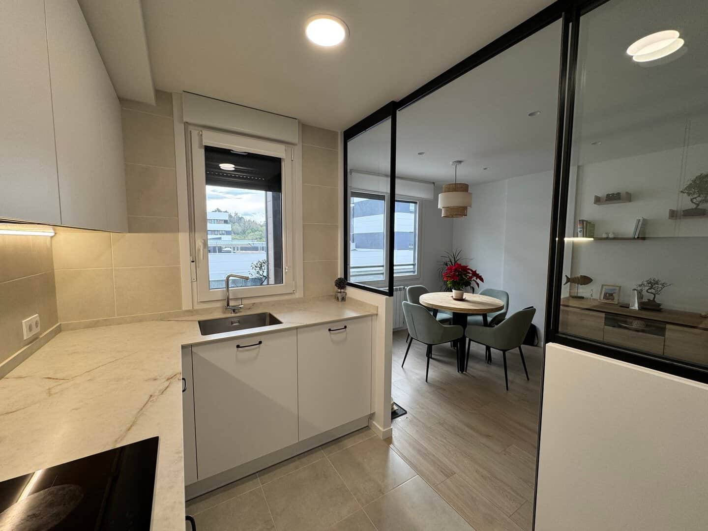 Cocina con cerramiento de cristal · vista 7