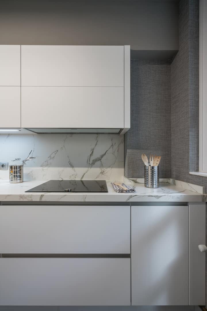 Cocina con entrepaño amarmolado · vista 3