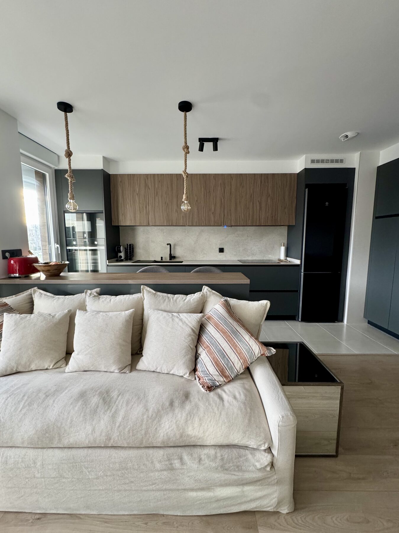 Cocina elegante y funcional a medida · vista 4